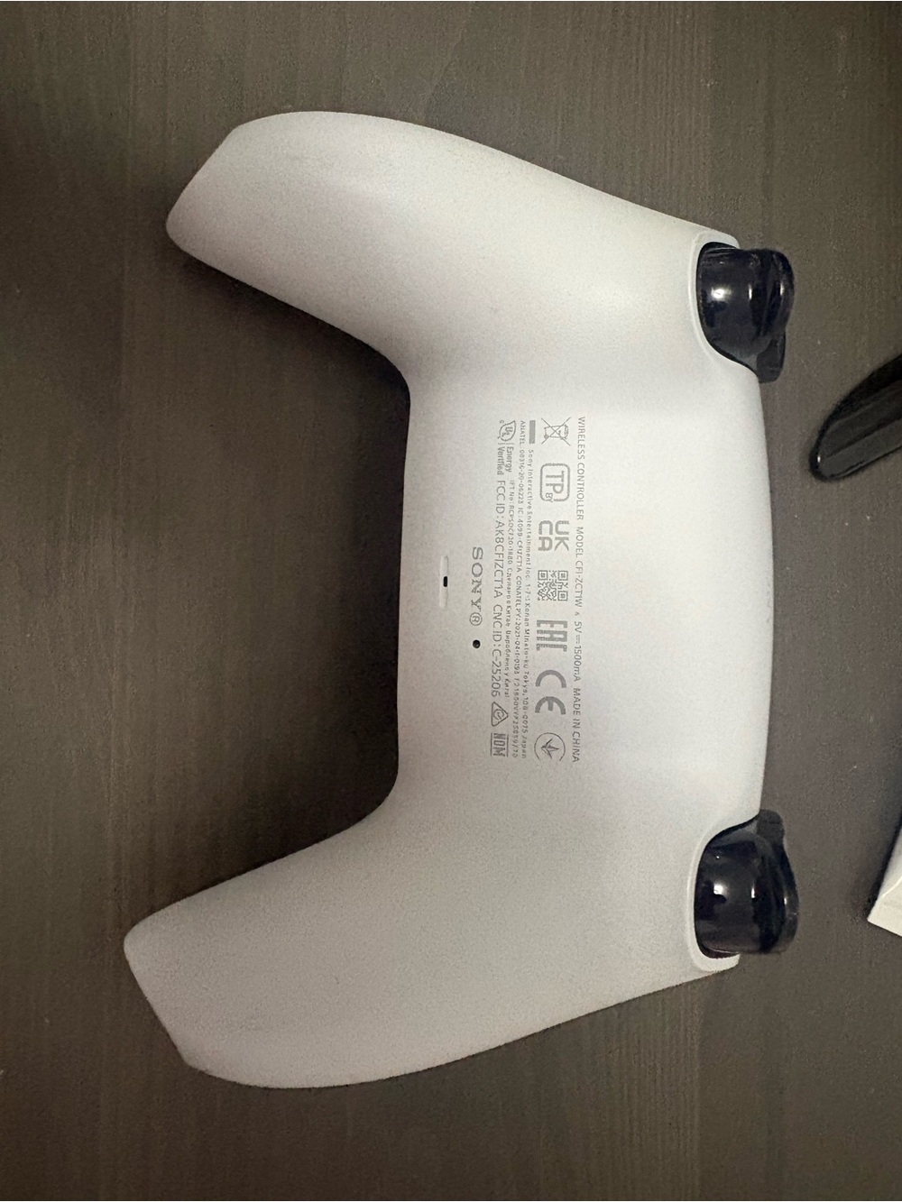 Sony Ps5 Controller - Picture 2 of 4